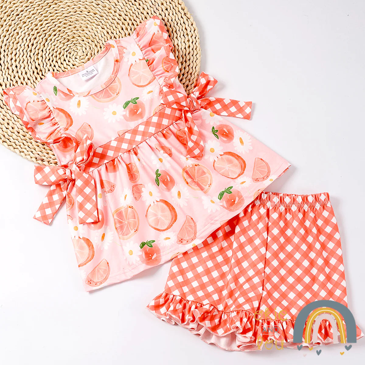 Peaches & Daisies - 2-Piece Short Set